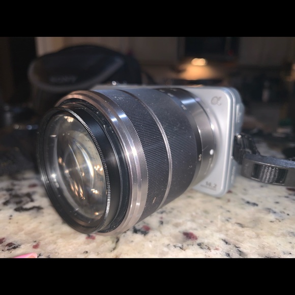 Sony NEX 3 - Picture 2 of 8